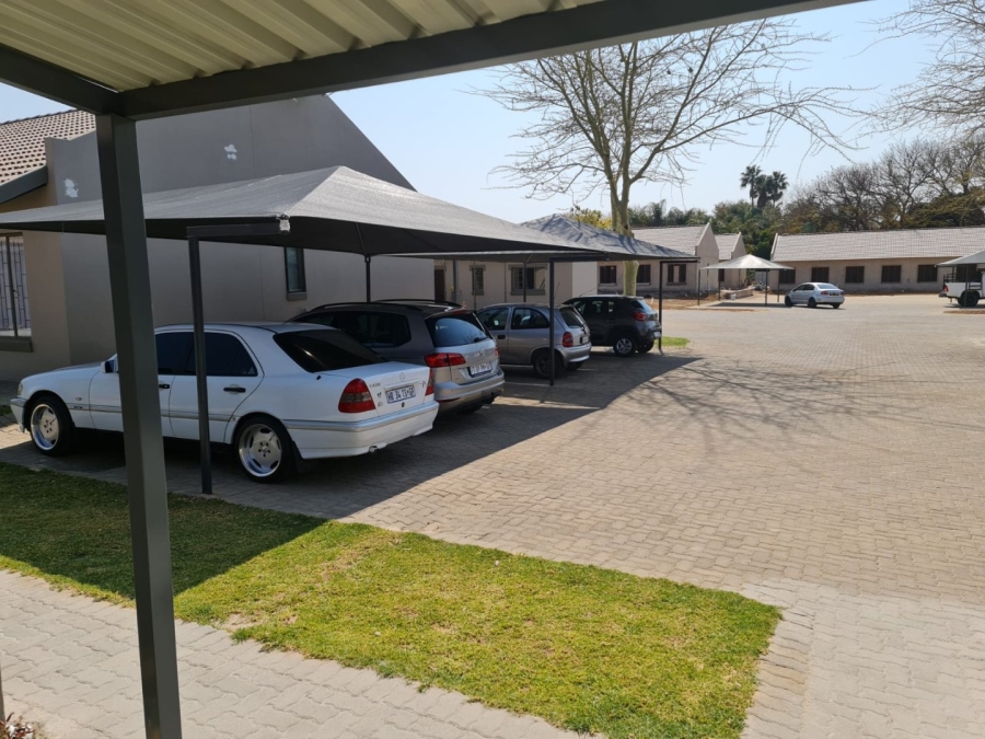 To Let 2 Bedroom Property for Rent in Karenpark Gauteng