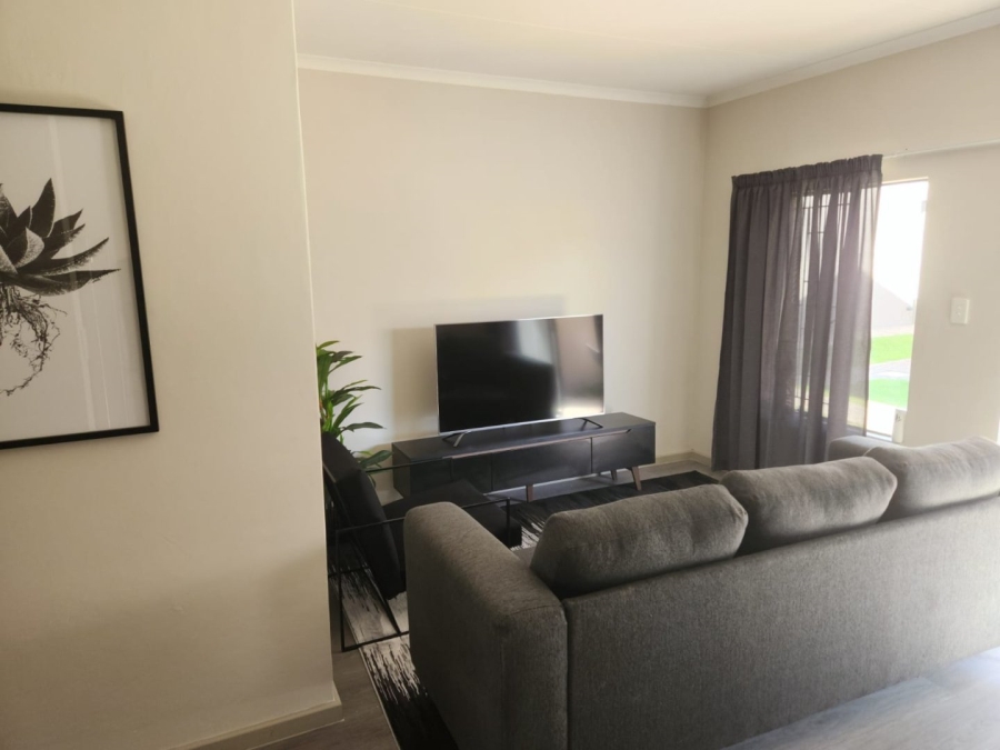 To Let 2 Bedroom Property for Rent in Karenpark Gauteng