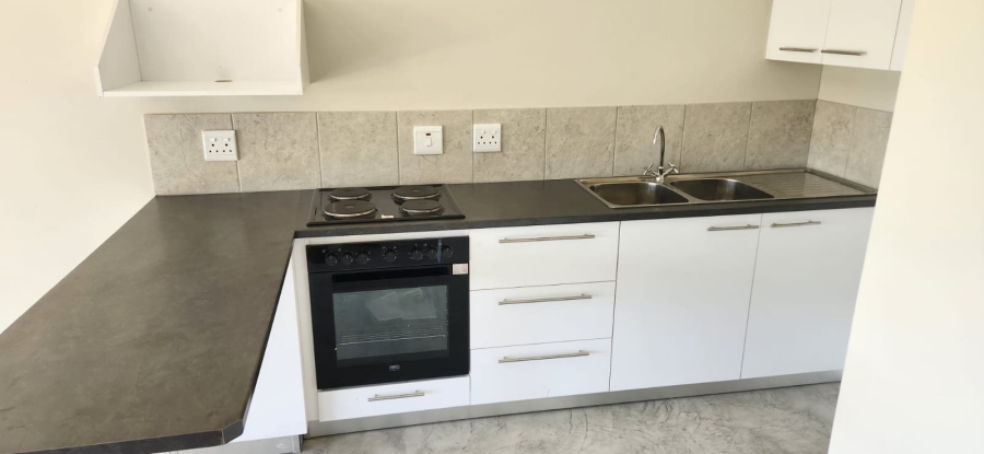 To Let 2 Bedroom Property for Rent in Karenpark Gauteng