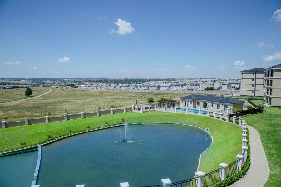 To Let 2 Bedroom Property for Rent in Carlswald Gauteng