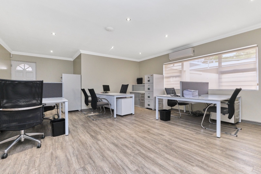 To Let commercial Property for Rent in Ferndale Gauteng