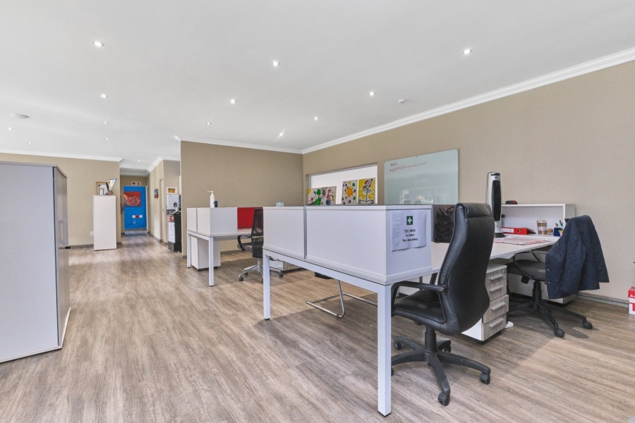 To Let commercial Property for Rent in Ferndale Gauteng