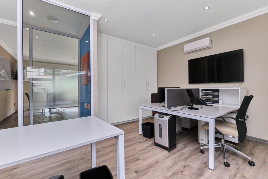 To Let commercial Property for Rent in Ferndale Gauteng