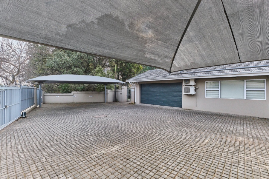 To Let commercial Property for Rent in Ferndale Gauteng