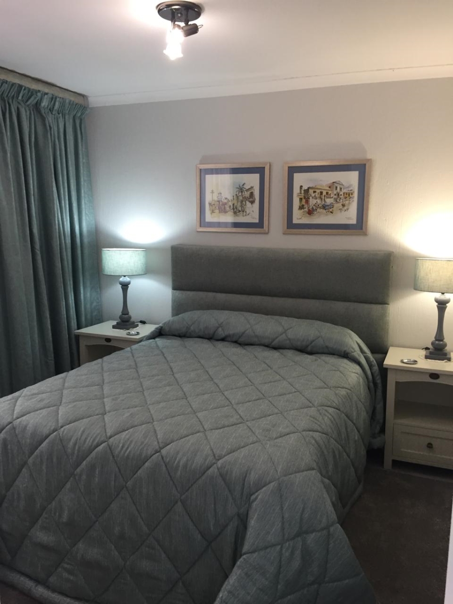 To Let 2 Bedroom Property for Rent in Bedfordview Gauteng