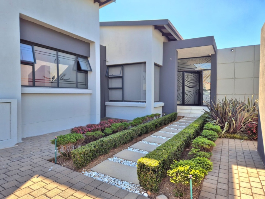 4 Bedroom Property for Sale in Midlands Estate Gauteng