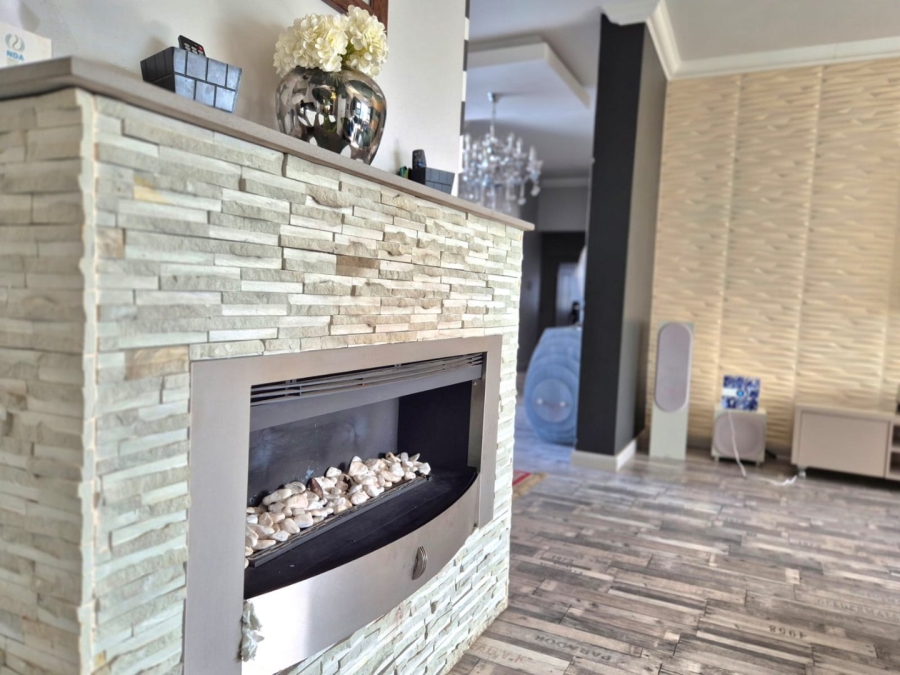 4 Bedroom Property for Sale in Midlands Estate Gauteng