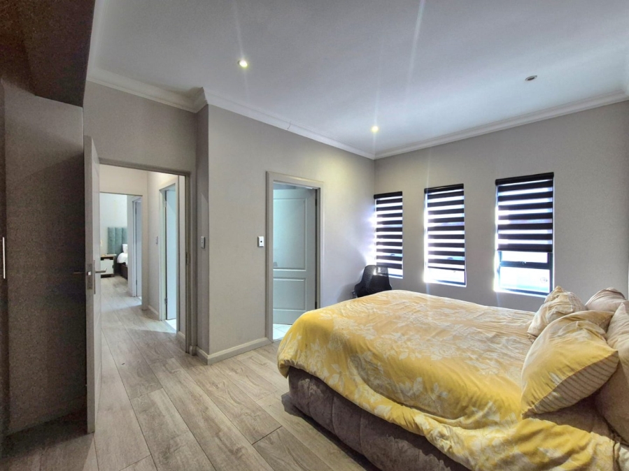 4 Bedroom Property for Sale in Midlands Estate Gauteng