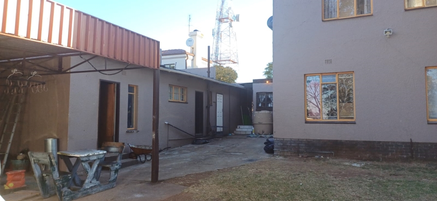 5 Bedroom Property for Sale in Sunnyrock Gauteng
