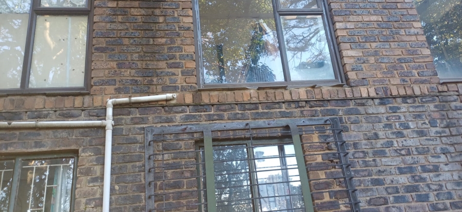 5 Bedroom Property for Sale in Sunnyrock Gauteng