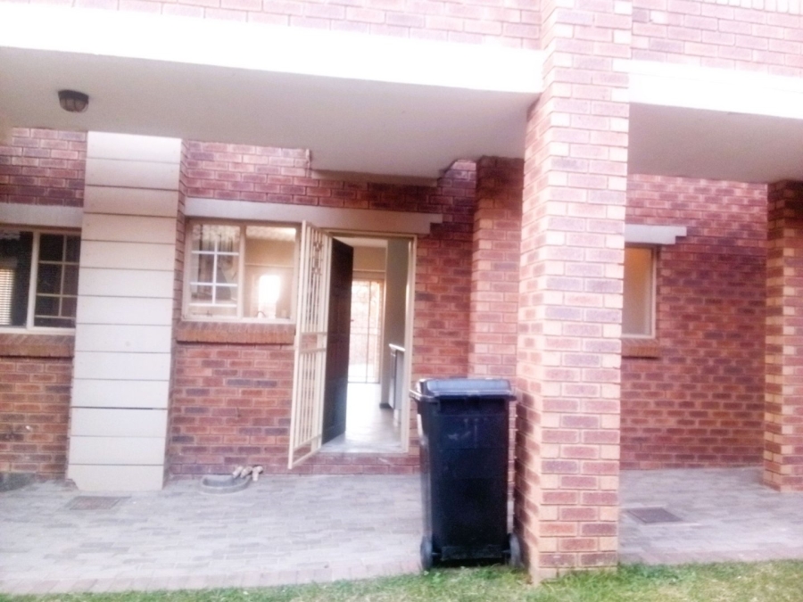 To Let 2 Bedroom Property for Rent in Mooikloof Ridge Gauteng