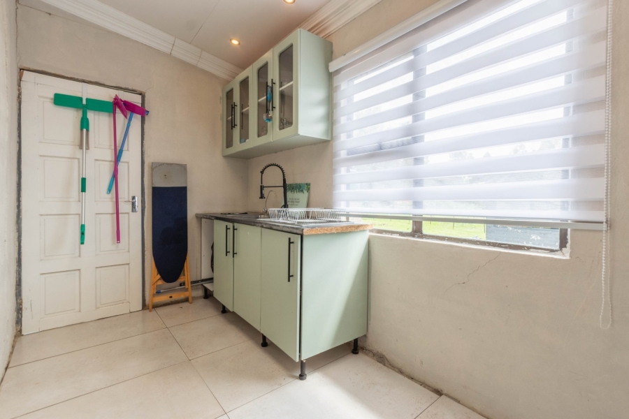 To Let commercial Property for Rent in Norton Home Estate AH Gauteng