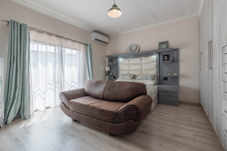To Let commercial Property for Rent in Norton Home Estate AH Gauteng