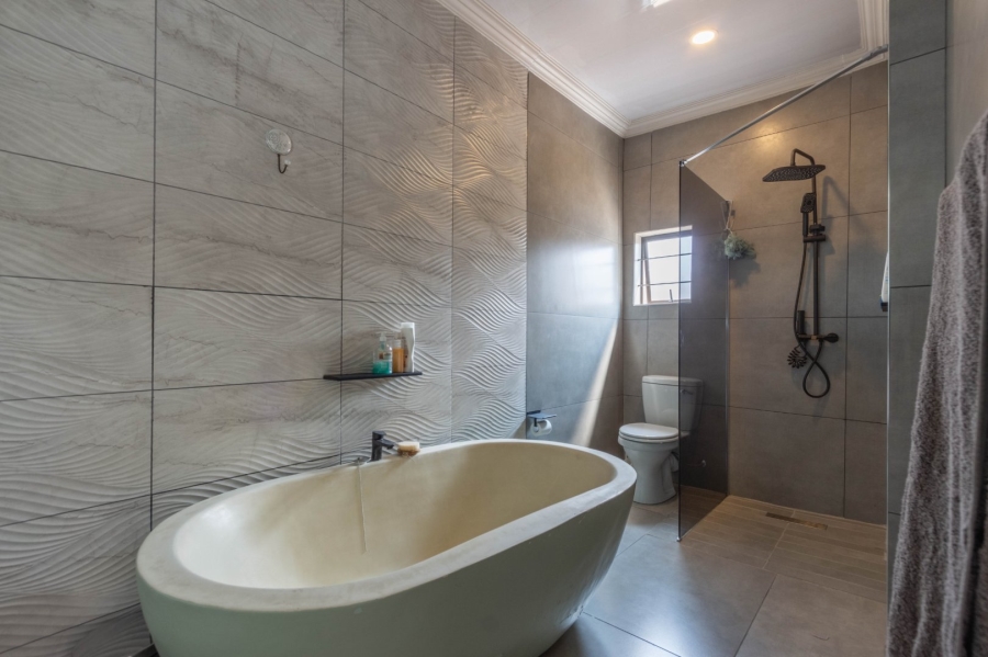 To Let commercial Property for Rent in Norton Home Estate AH Gauteng