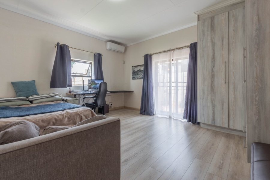 To Let commercial Property for Rent in Norton Home Estate AH Gauteng