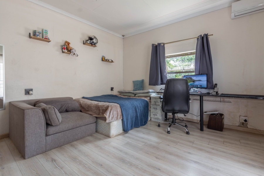 To Let commercial Property for Rent in Norton Home Estate AH Gauteng