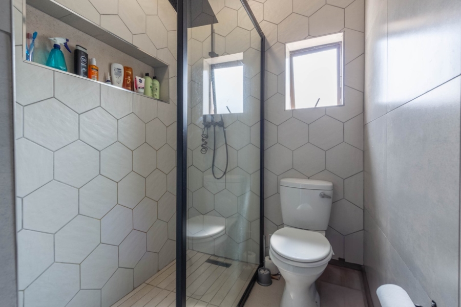 To Let commercial Property for Rent in Norton Home Estate AH Gauteng