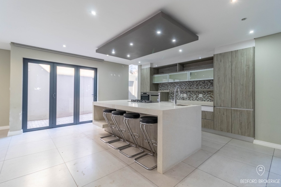 To Let 3 Bedroom Property for Rent in Bedfordview Gauteng
