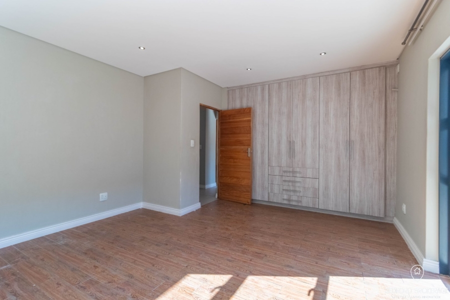 To Let 3 Bedroom Property for Rent in Bedfordview Gauteng