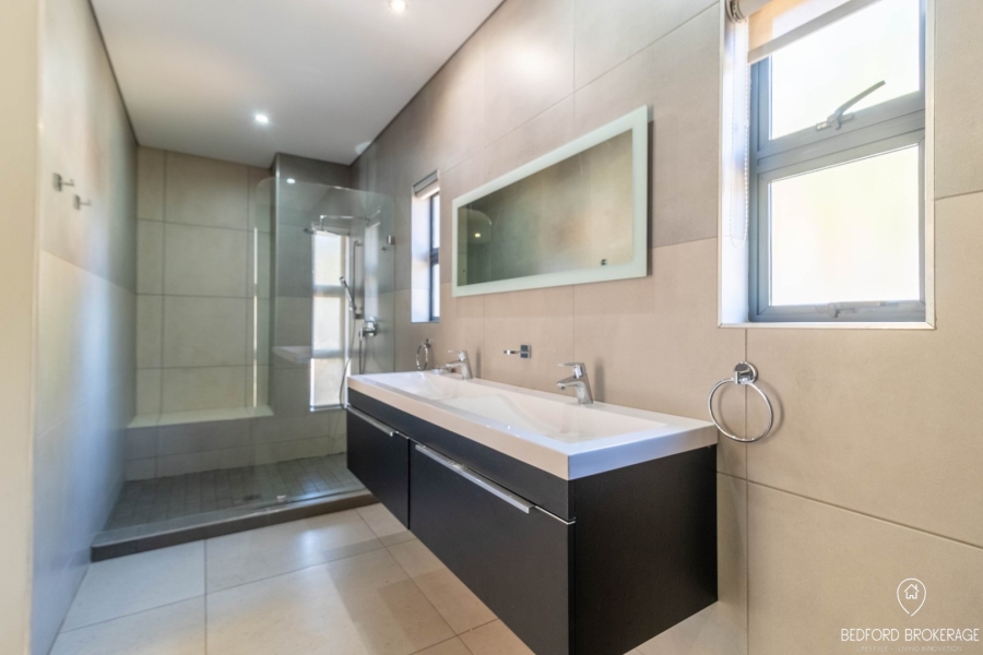 To Let 3 Bedroom Property for Rent in Bedfordview Gauteng