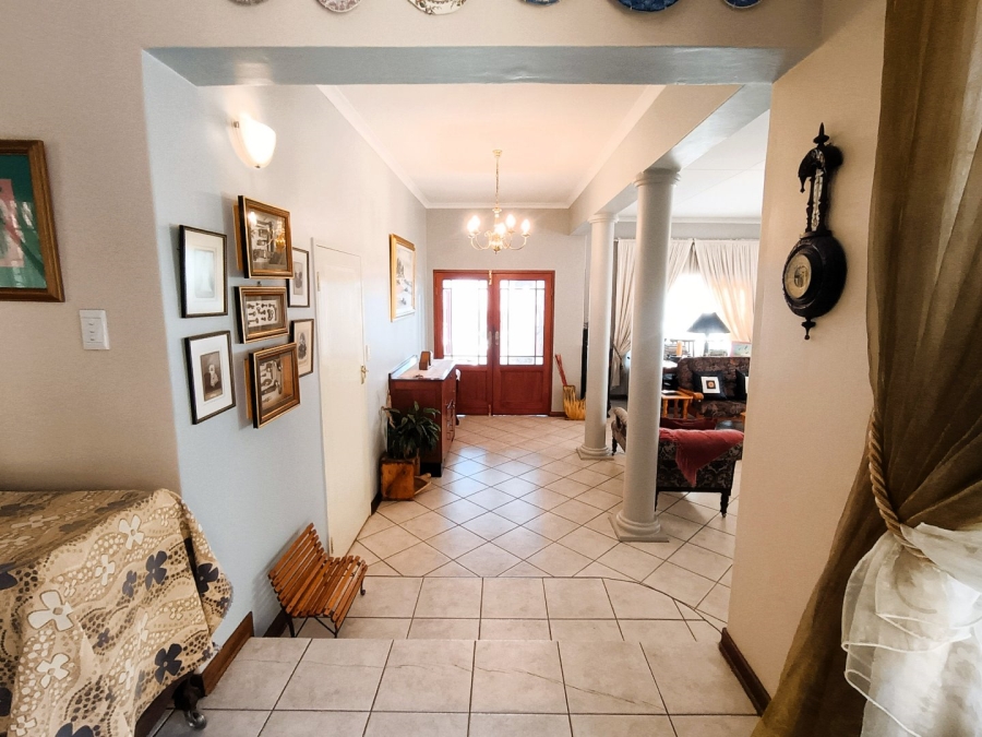 3 Bedroom Property for Sale in Eldoglen Gauteng