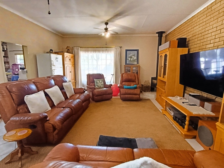 3 Bedroom Property for Sale in Eldoglen Gauteng