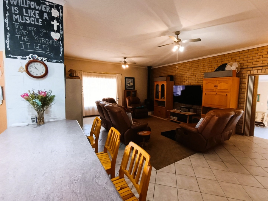 3 Bedroom Property for Sale in Eldoglen Gauteng