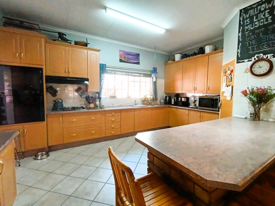 3 Bedroom Property for Sale in Eldoglen Gauteng