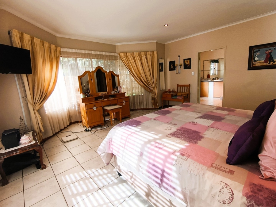 3 Bedroom Property for Sale in Eldoglen Gauteng