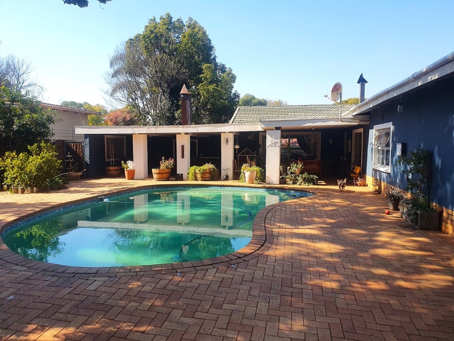 4 Bedroom Property for Sale in Valhalla Gauteng