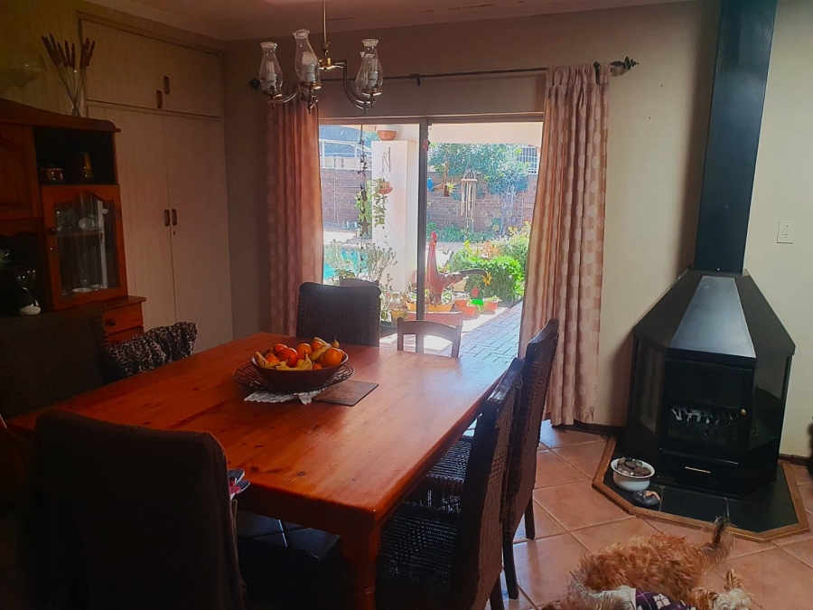 4 Bedroom Property for Sale in Valhalla Gauteng