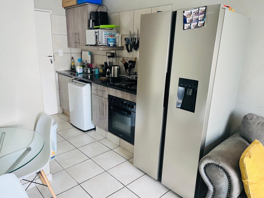 2 Bedroom Property for Sale in Mahube Valley Gauteng