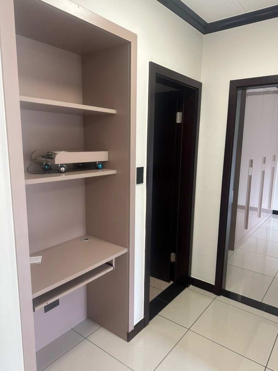 To Let 2 Bedroom Property for Rent in Blue Hills AH Gauteng