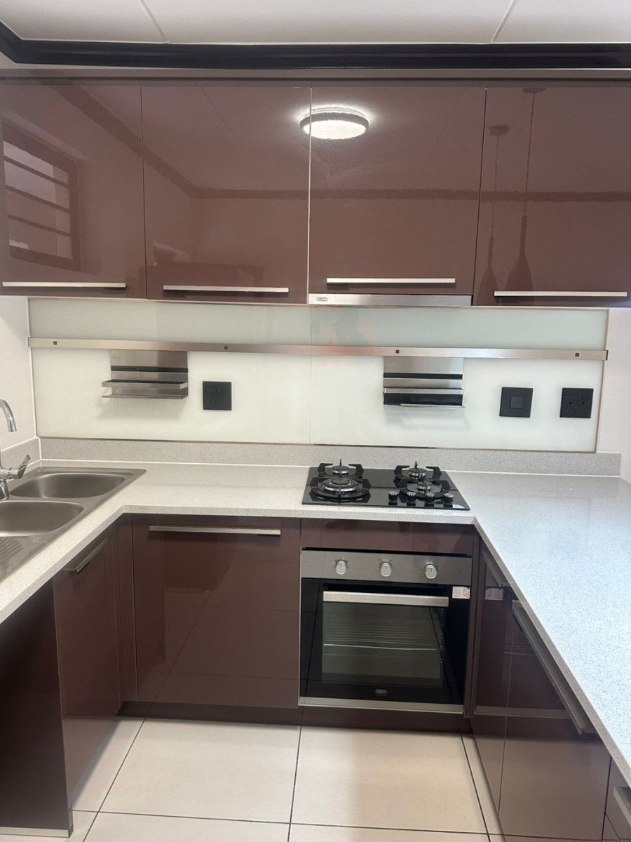 To Let 2 Bedroom Property for Rent in Blue Hills AH Gauteng
