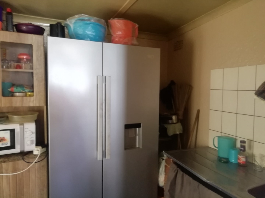 To Let 2 Bedroom Property for Rent in Alrapark Gauteng