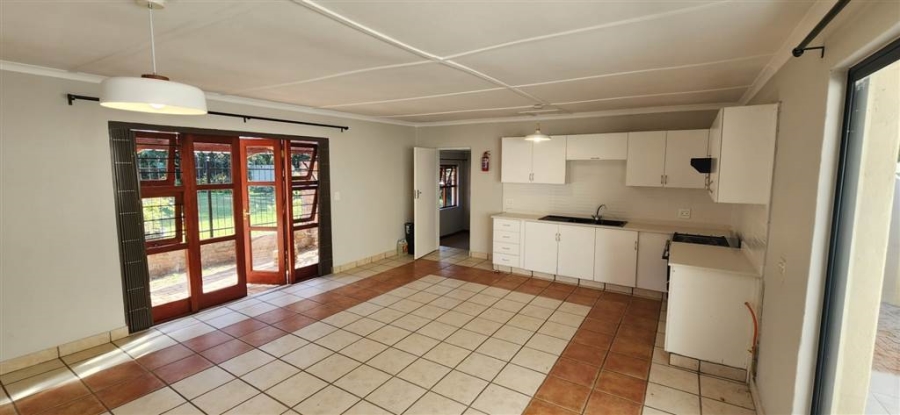 1 Bedroom Property for Sale in Forest Town Gauteng