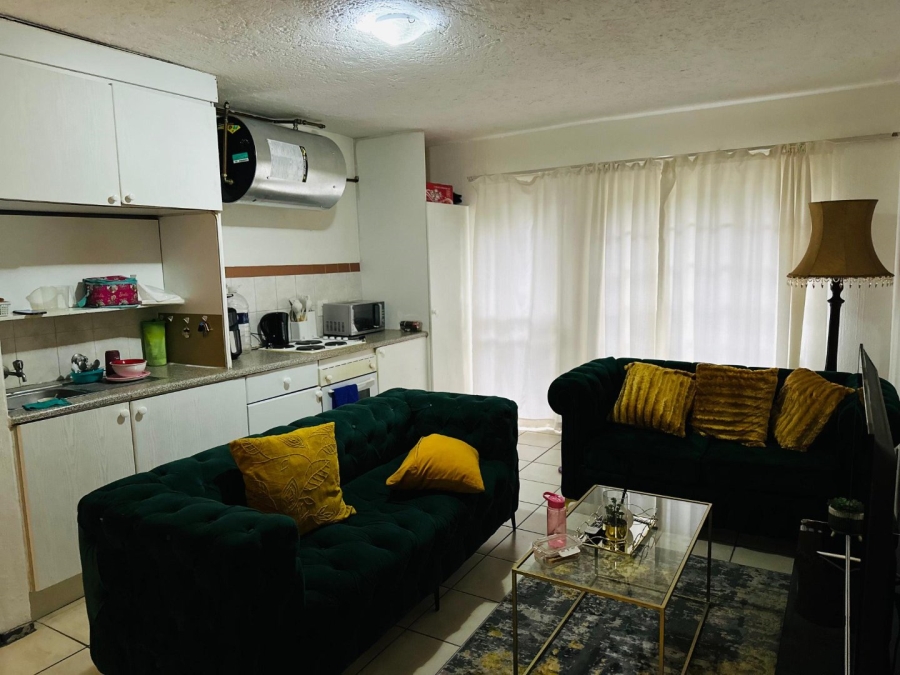 2 Bedroom Property for Sale in Gezina Gauteng