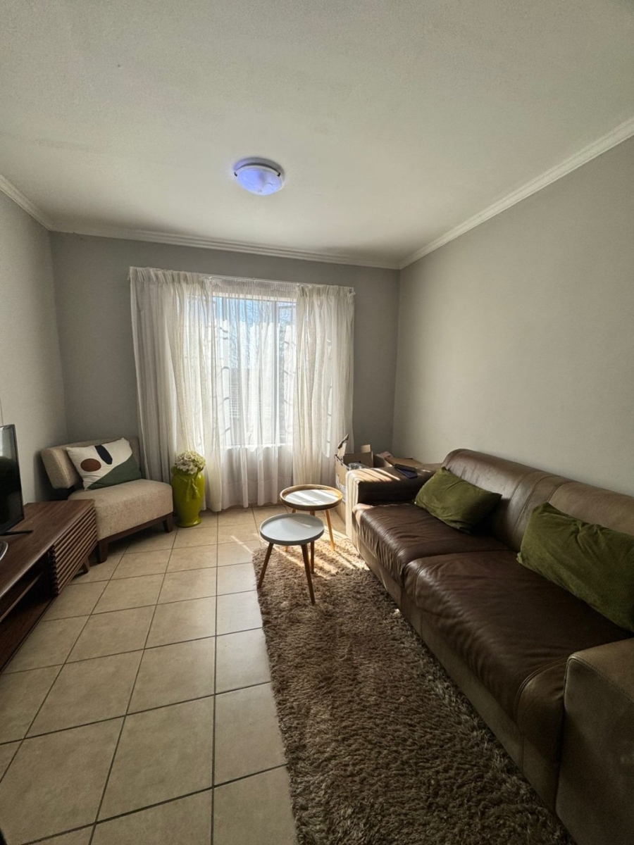 1 Bedroom Property for Sale in Noordwyk Gauteng