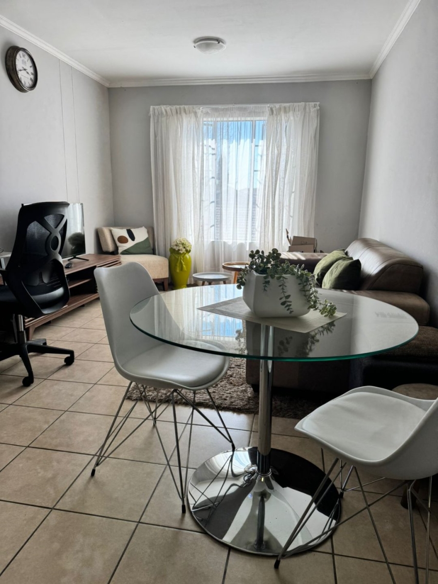 1 Bedroom Property for Sale in Noordwyk Gauteng