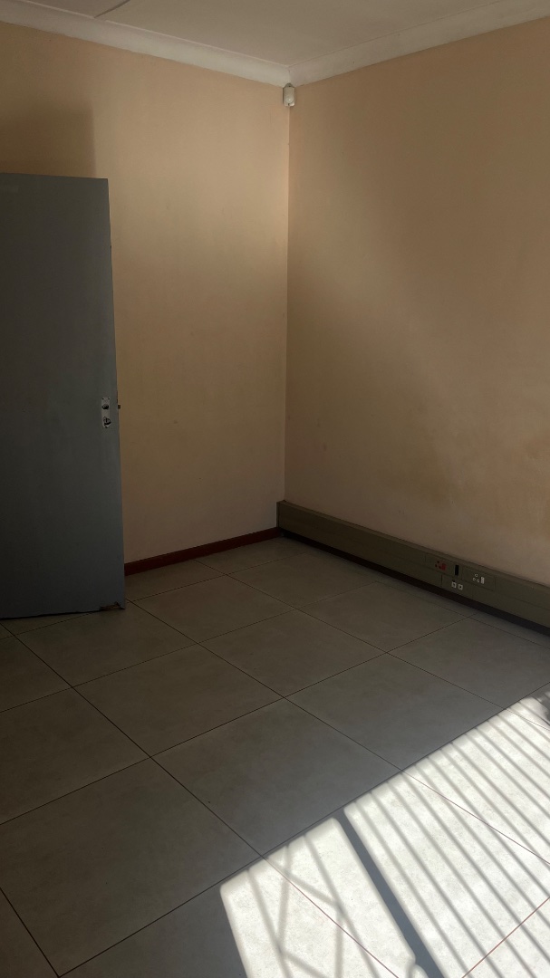 2 Bedroom Property for Sale in Shangrila Gauteng