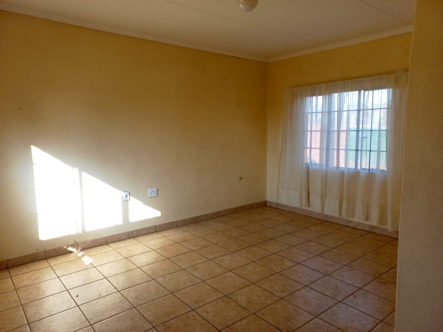 To Let 3 Bedroom Property for Rent in Lilyvale Gauteng