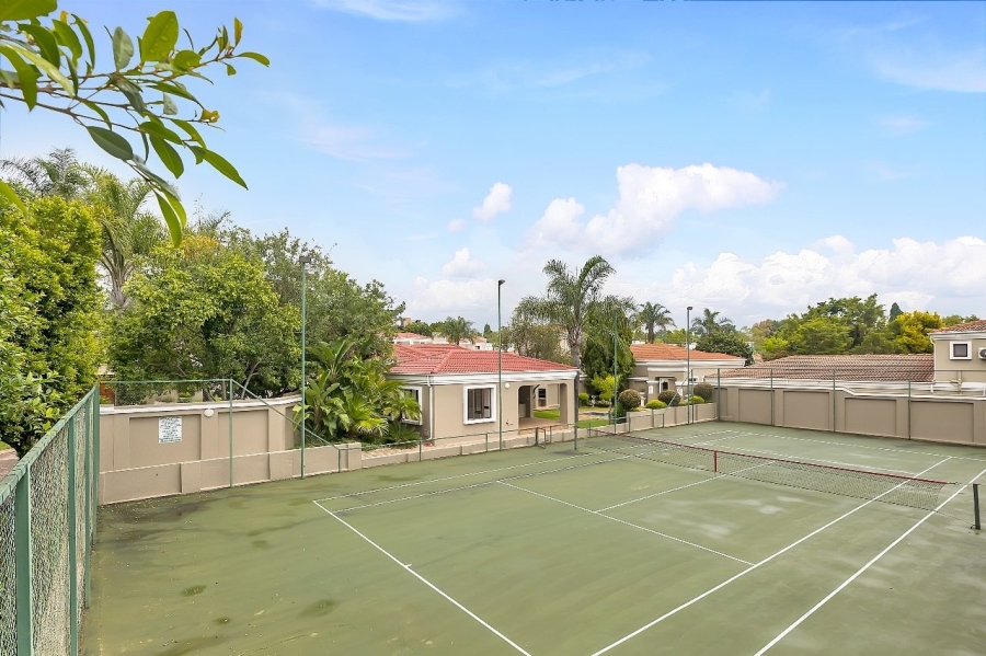 3 Bedroom Property for Sale in Lonehill Gauteng
