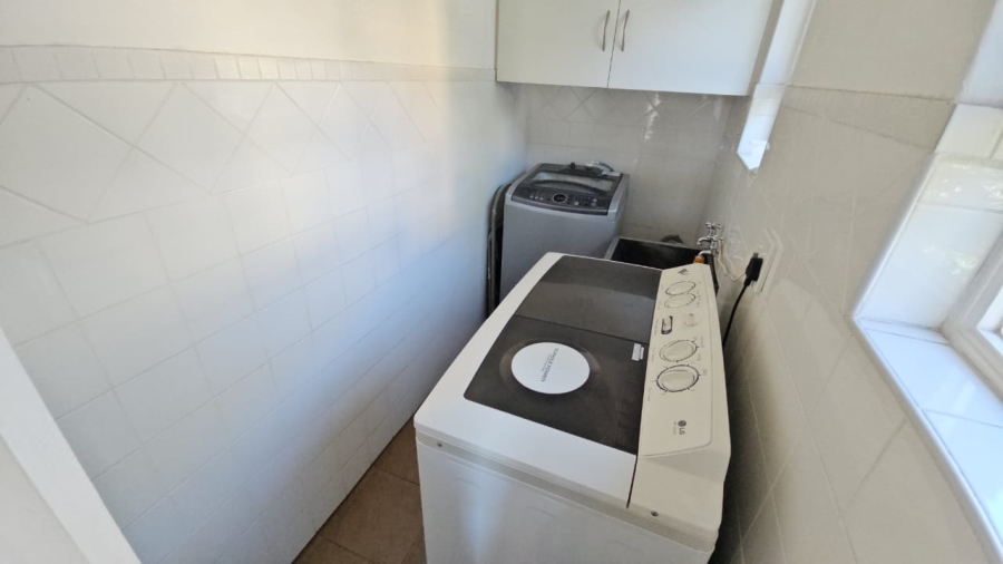 4 Bedroom Property for Sale in Monavoni Gauteng