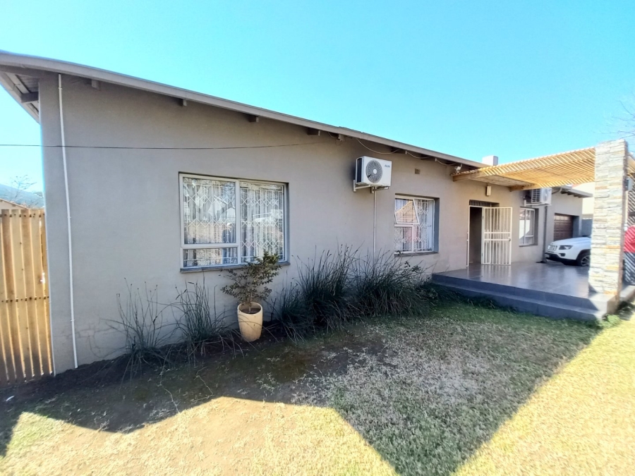 3 Bedroom Property for Sale in Edenvale Central Gauteng