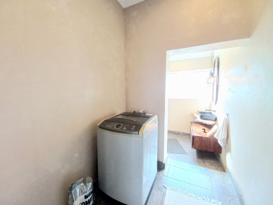 3 Bedroom Property for Sale in Edenvale Central Gauteng