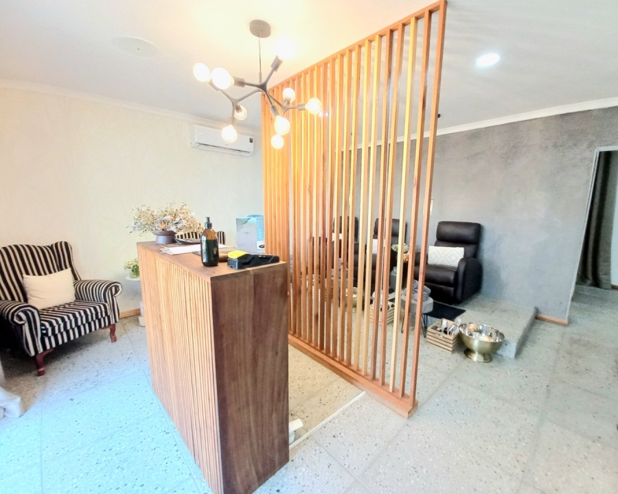 3 Bedroom Property for Sale in Edenvale Central Gauteng