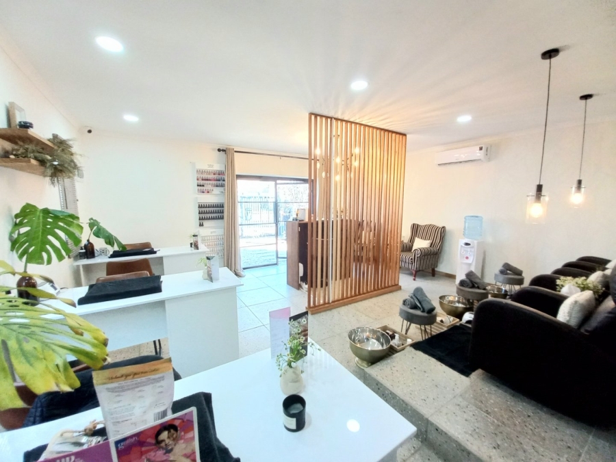 3 Bedroom Property for Sale in Edenvale Central Gauteng