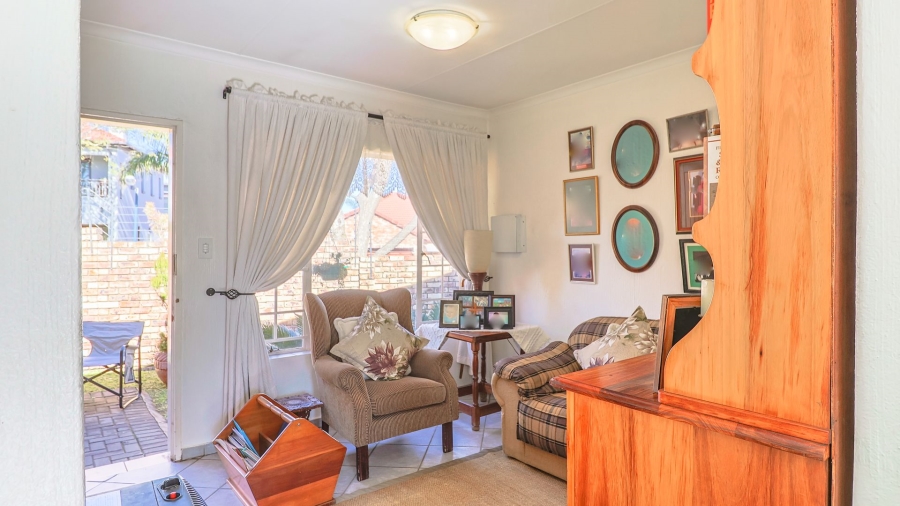 2 Bedroom Property for Sale in Amberfield Crest Estate Gauteng