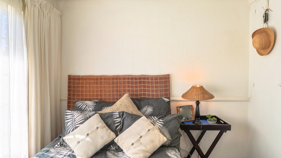 2 Bedroom Property for Sale in Amberfield Crest Estate Gauteng