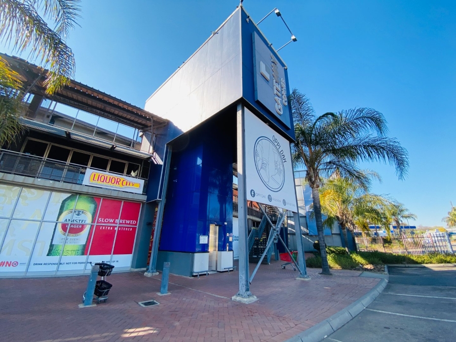 To Let commercial Property for Rent in Rooihuiskraal Gauteng